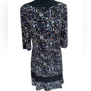 American Living Ralph Lauren Dress
Kaleidoscope Stretch Shift Washable size 8